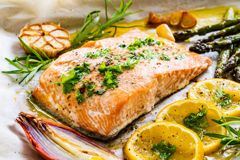 Salmon and Asparagus with Lemon and Garlic