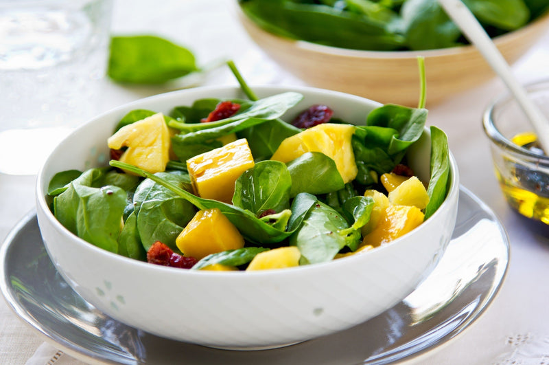Spinach and Mango Salad with Parsley Mustard Dressing