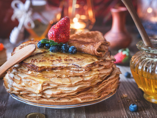 pancakes strawberries blueberries maple